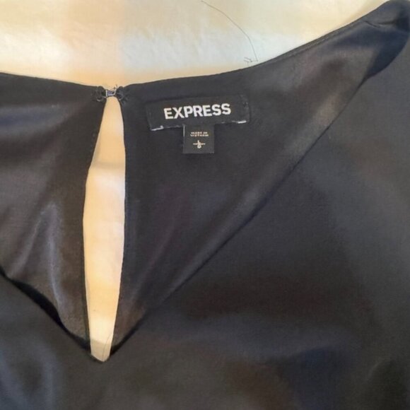 Express chiffon Sleeve sash tie fit and flare Black Long Sleeve Dress - Picture 6 of 6